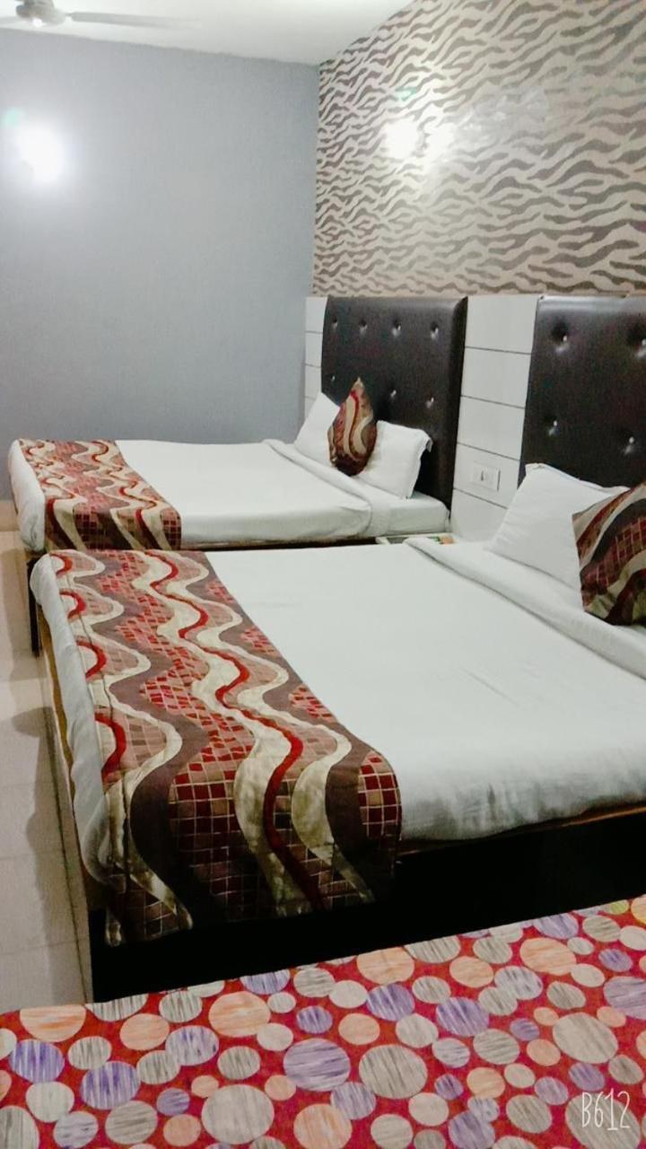 Hotel Golden 3*